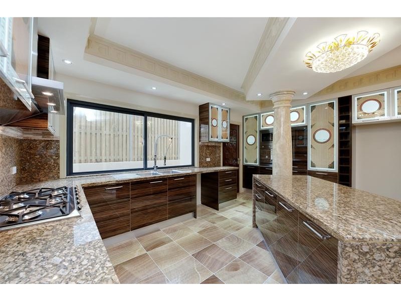 15 Beechwood Close, Stretton QLD 4116