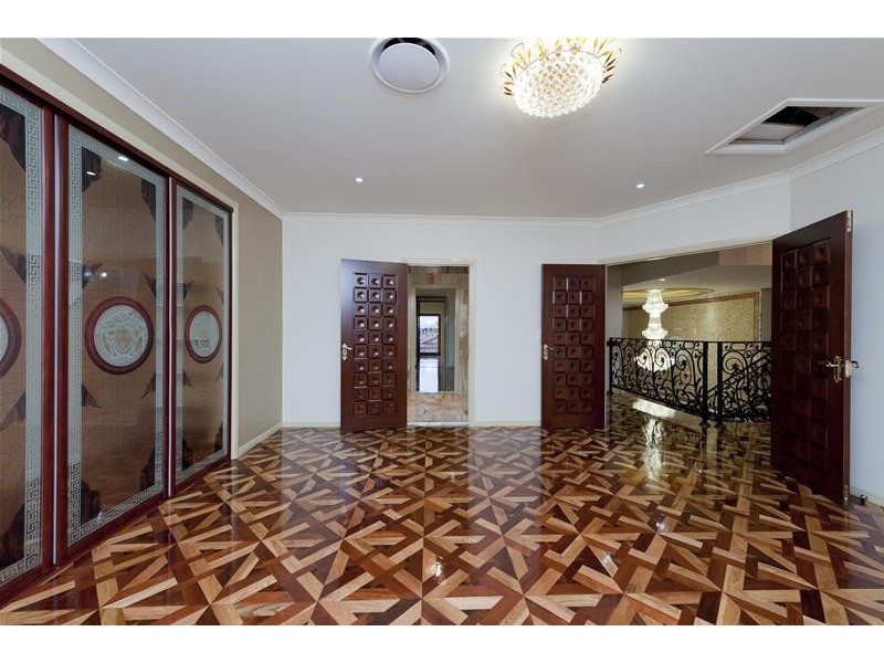 15 Beechwood Close, Stretton QLD 4116