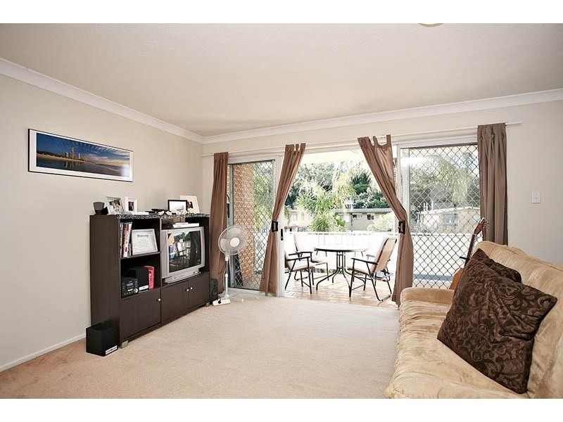 4/2 Brasted Street, Taringa QLD 4068