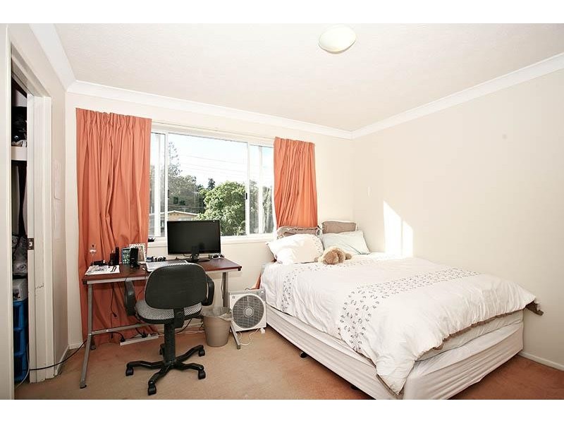 4/2 Brasted Street, Taringa QLD 4068