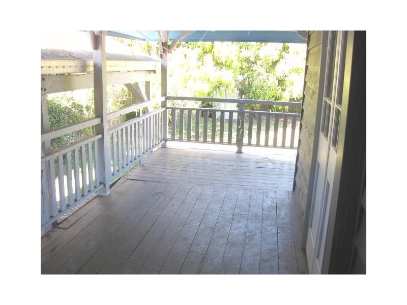 31 Bruce Road, Woodridge QLD 4114