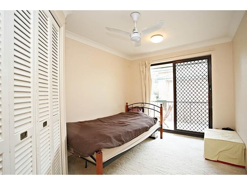 6/133 Central Avenue, Indooroopilly QLD 4068