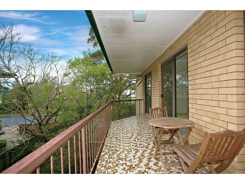 6/133 Central Avenue, Indooroopilly QLD 4068