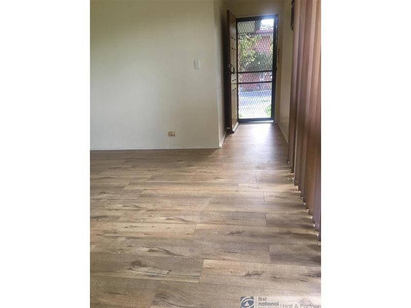 2/11 Rhyl Close, Endeavour Hills VIC 3802