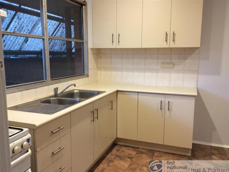 8 Blossom Drive, Doveton VIC 3177