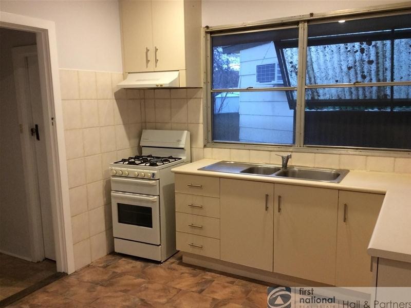 8 Blossom Drive, Doveton VIC 3177