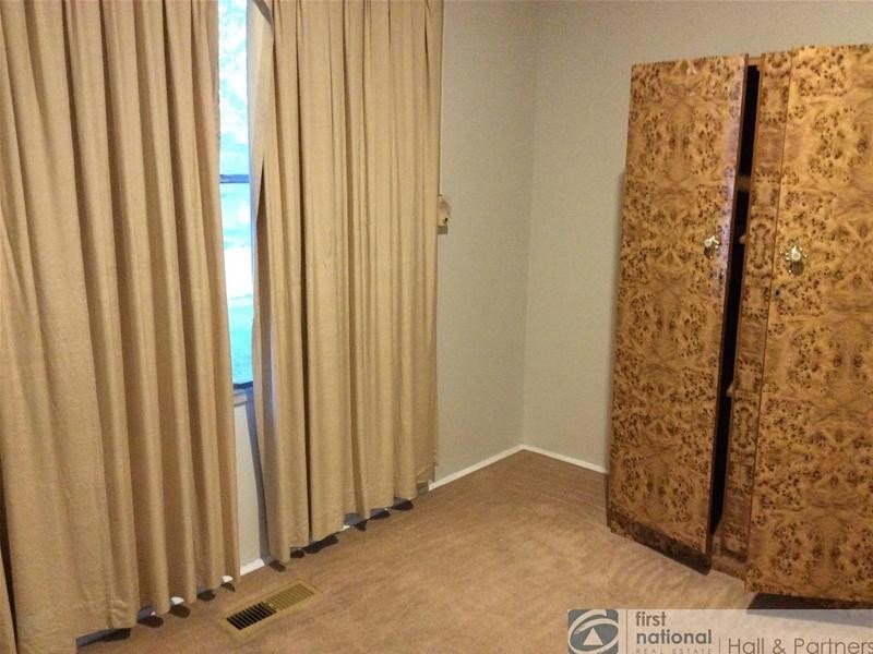 8 Blossom Drive, Doveton VIC 3177