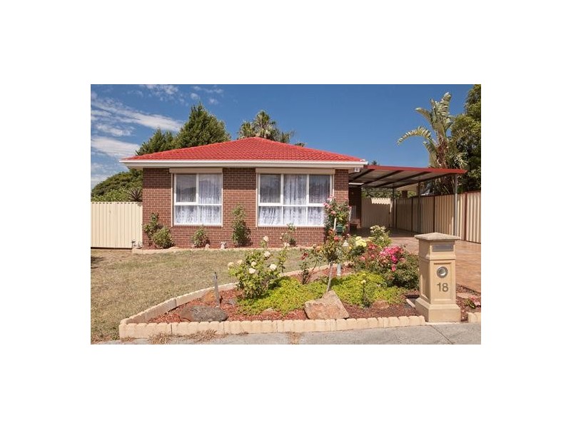 18 Grove End Road, Endeavour Hills VIC 3802