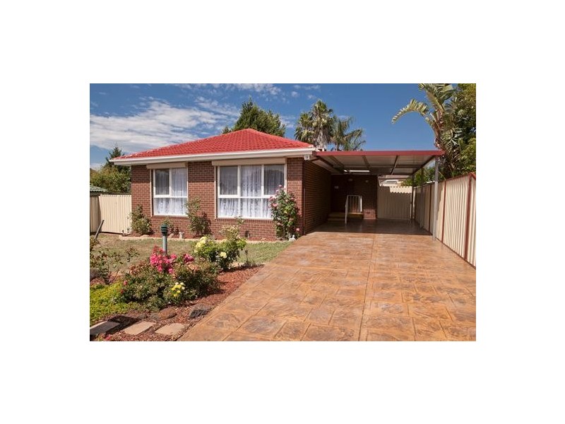 18 Grove End Road, Endeavour Hills VIC 3802