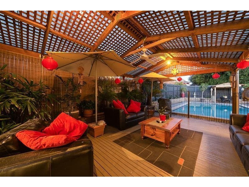 18 Anderson Court, Endeavour Hills VIC 3802