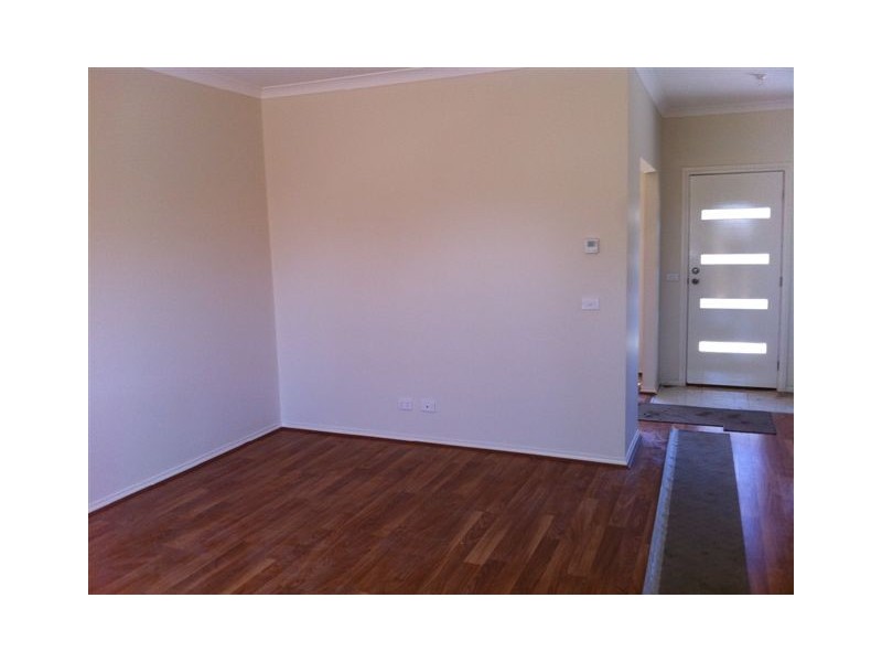 2 Carroll Avenue, Dandenong VIC 3175