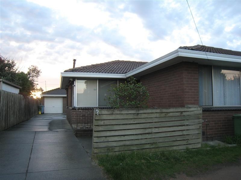 1/2 Lantana Court, Dandenong North VIC 3175