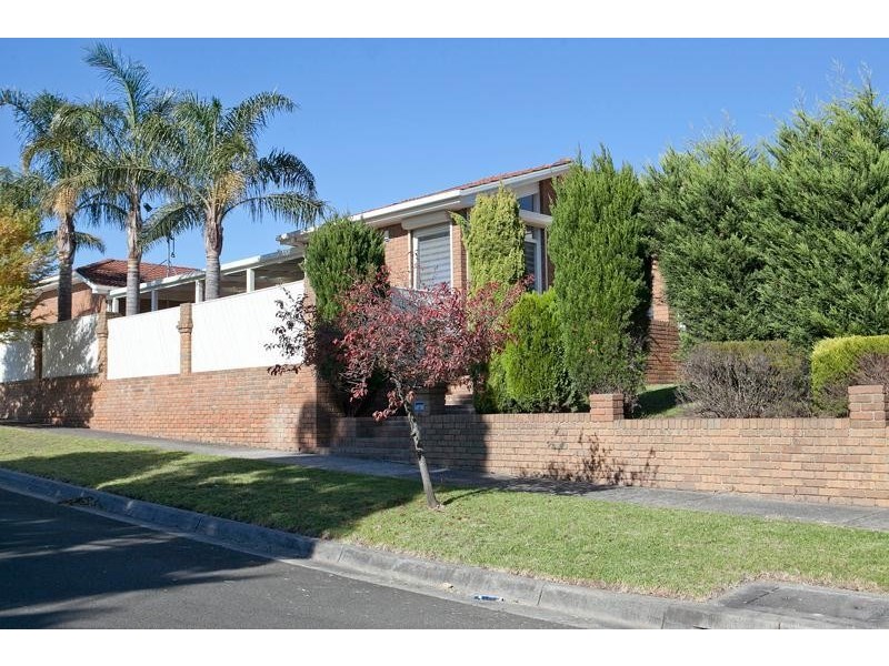 12 Chantell Avenue, Endeavour Hills VIC 3802