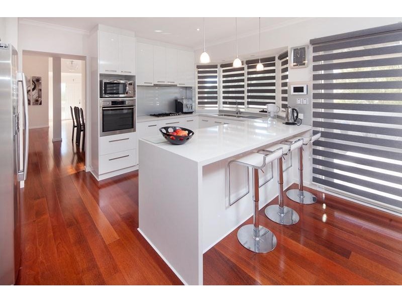 12 Chantell Avenue, Endeavour Hills VIC 3802