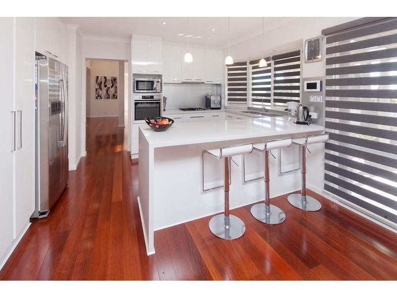 12 Chantell Avenue, Endeavour Hills VIC 3802