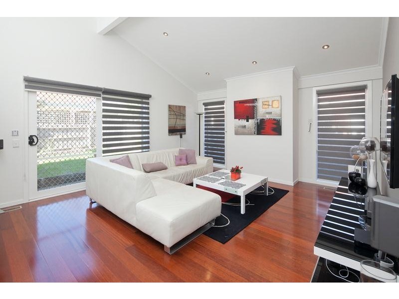 12 Chantell Avenue, Endeavour Hills VIC 3802