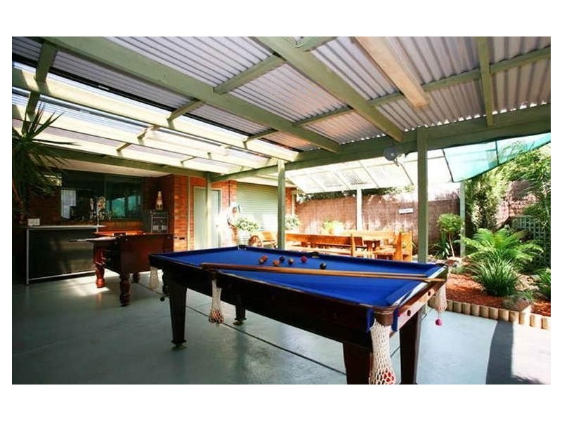 17 Gull Way, Narre Warren South VIC 3805