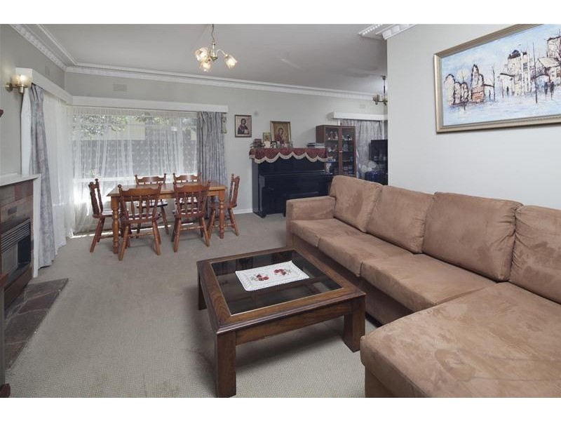 90 Wanda Street, Mulgrave VIC 3170