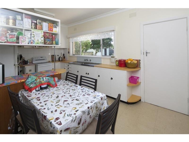 90 Wanda Street, Mulgrave VIC 3170