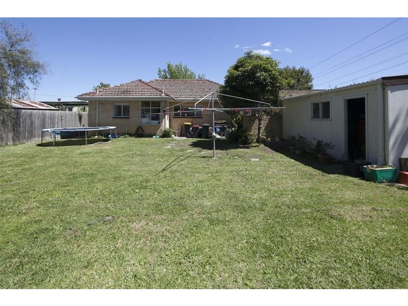 90 Wanda Street, Mulgrave VIC 3170