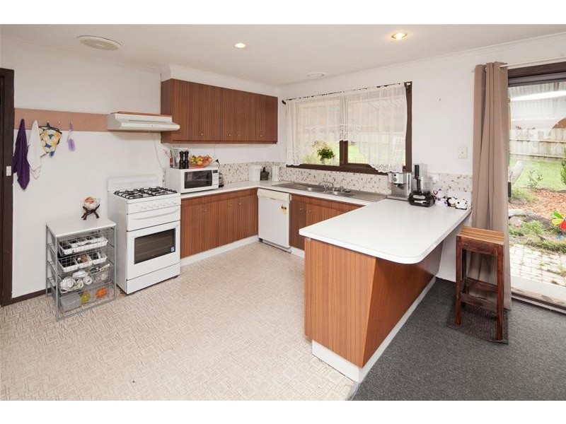 11 Cloverdale Court, Mulgrave VIC 3170