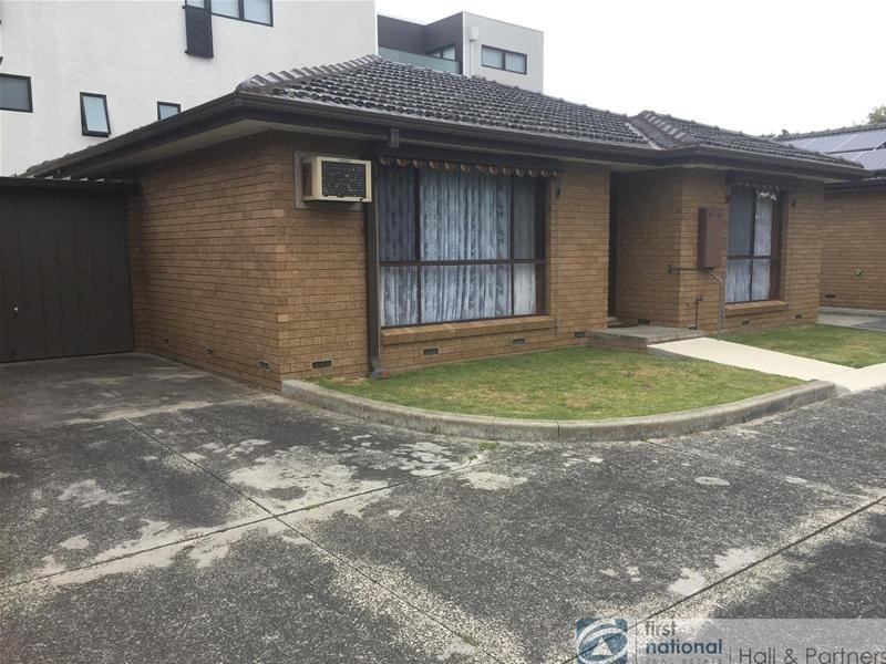 2/10 New Street, Dandenong VIC 3175