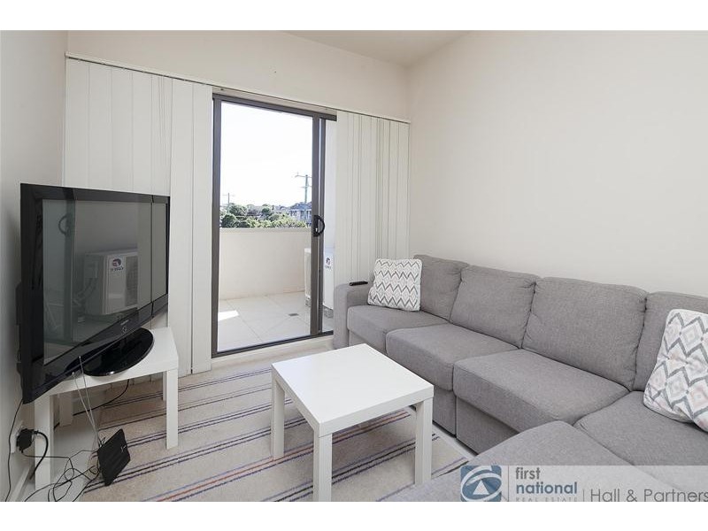 9/3 Market Street, Dandenong VIC 3175