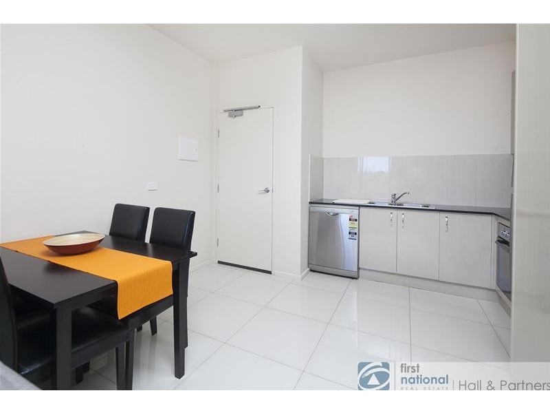 9/3 Market Street, Dandenong VIC 3175