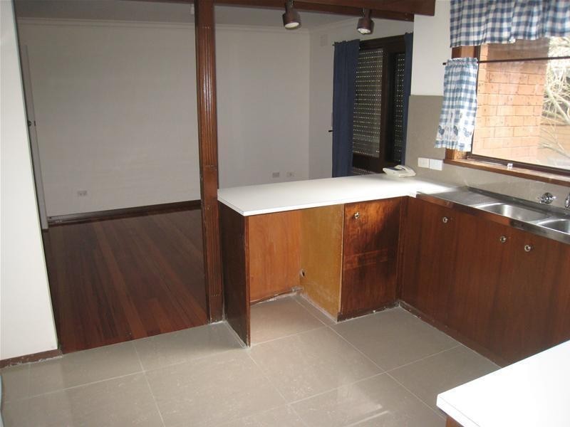 41 Aldridge Street, Endeavour Hills VIC 3802