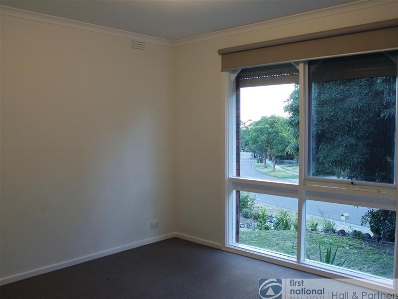 59 Charles Green Avenue, Endeavour Hills VIC 3802