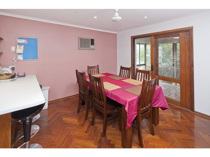 10 Dundee Court, Endeavour Hills VIC 3802