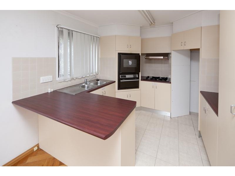 10 Dundee Court, Endeavour Hills VIC 3802