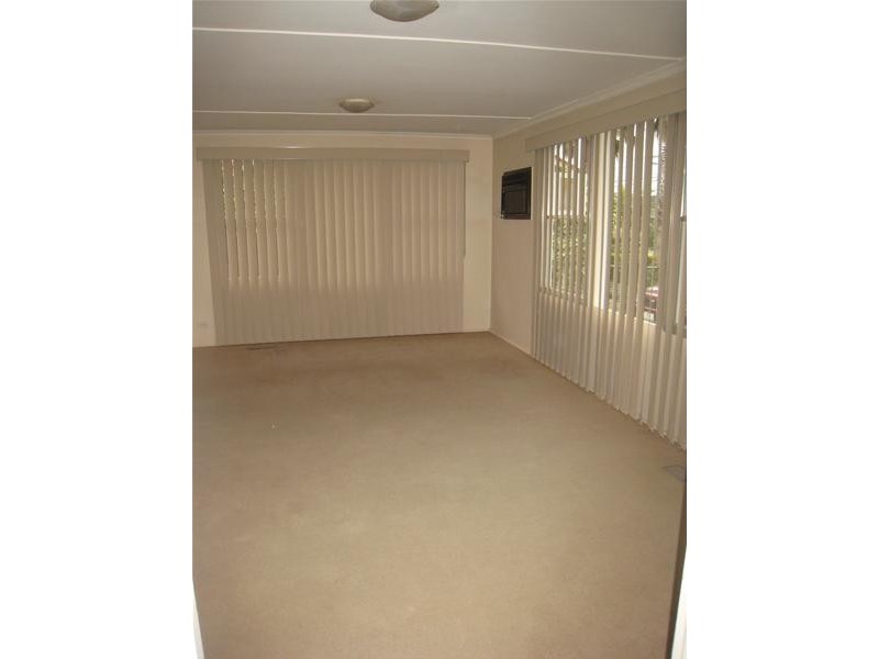 50 Scarlet Drive, Doveton VIC 3177