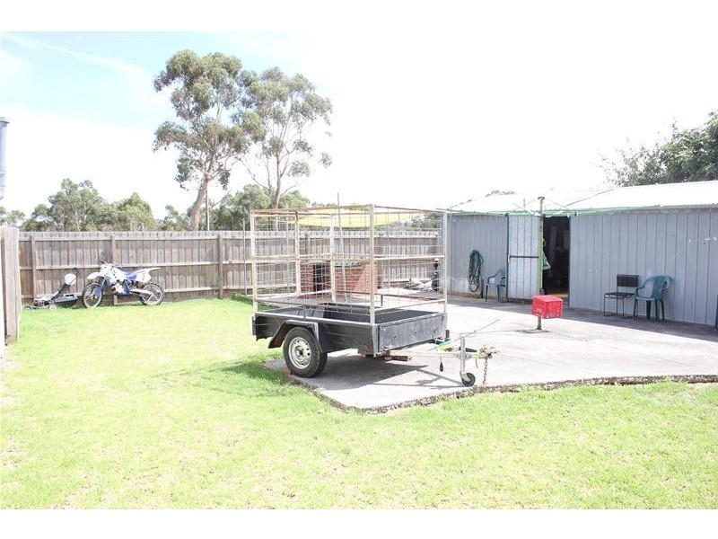 50 Scarlet Drive, Doveton VIC 3177