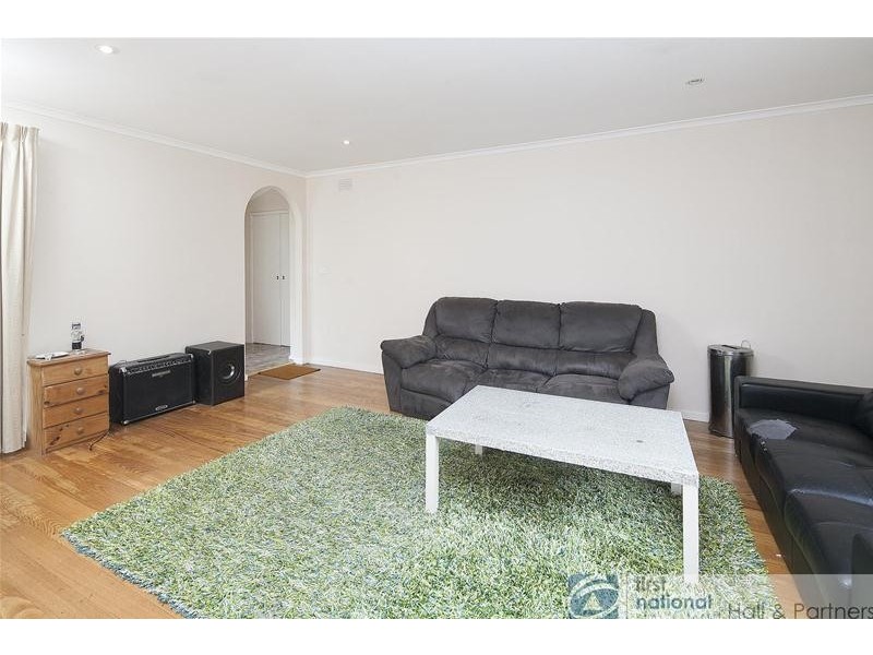 32 Dalkeith Road, Wantirna VIC 3152