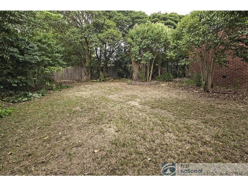 32 Dalkeith Road, Wantirna VIC 3152