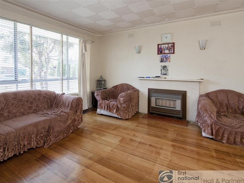 4 Roberta Street, Dandenong VIC 3175