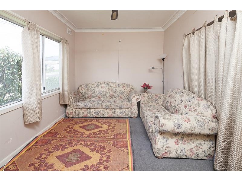 10 Renfree Street, Dandenong VIC 3175