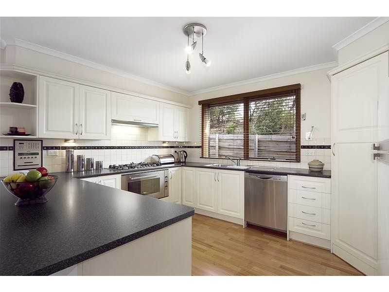 9 Lancefield Court, Endeavour Hills VIC 3802