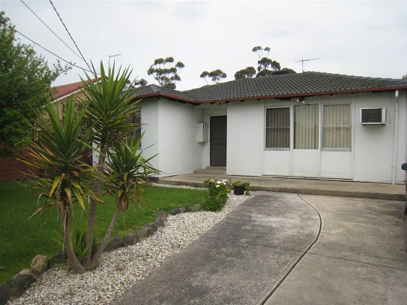 50 Scarlet Drive, Doveton VIC 3177