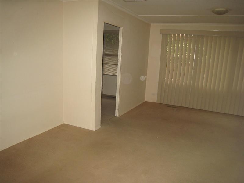 50 Scarlet Drive, Doveton VIC 3177