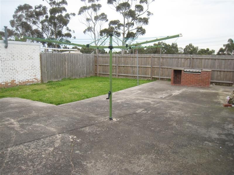 50 Scarlet Drive, Doveton VIC 3177