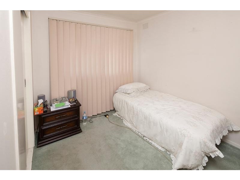 12 Holmbury Boulevard, Mulgrave VIC 3170