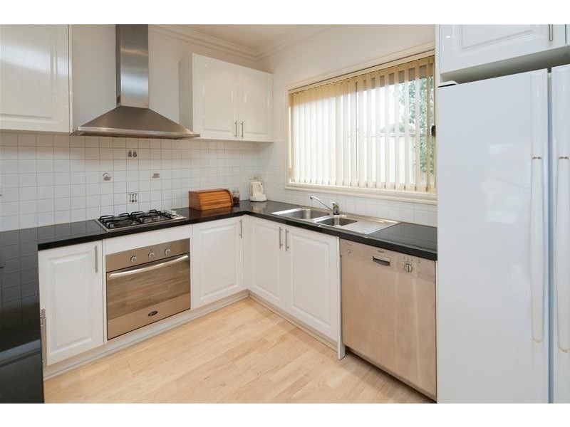 1/15 Olive  Street, Dandenong VIC 3175