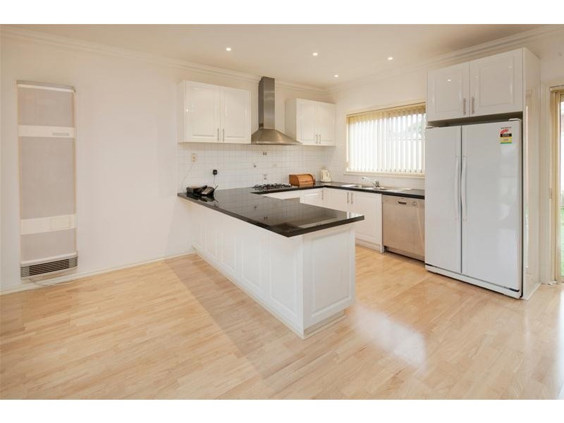 1/15 Olive  Street, Dandenong VIC 3175