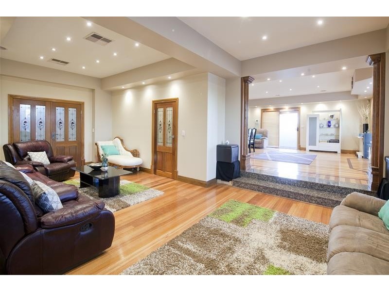 31 Liege Avenue, Noble Park VIC 3174