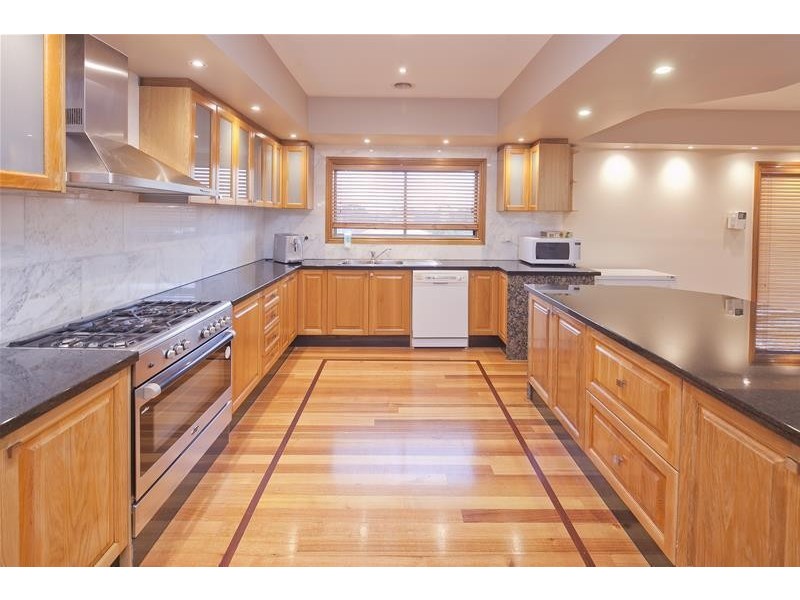 31 Liege Avenue, Noble Park VIC 3174