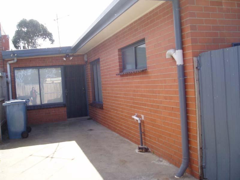 8A Birch Avenue, Dandenong North VIC 3175