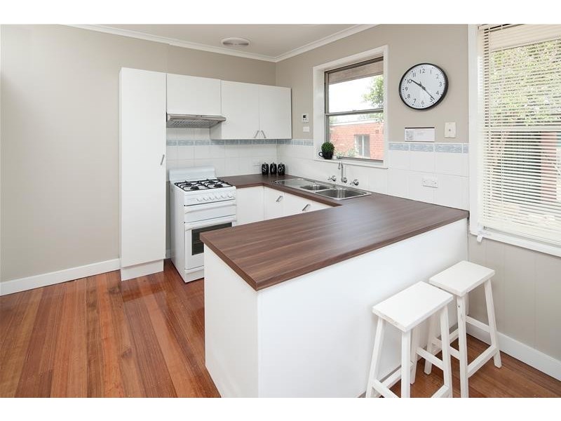 8 Sylvia Street, Dandenong North VIC 3175