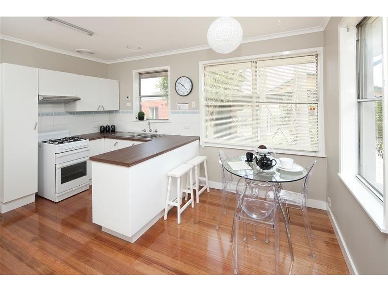 8 Sylvia Street, Dandenong North VIC 3175